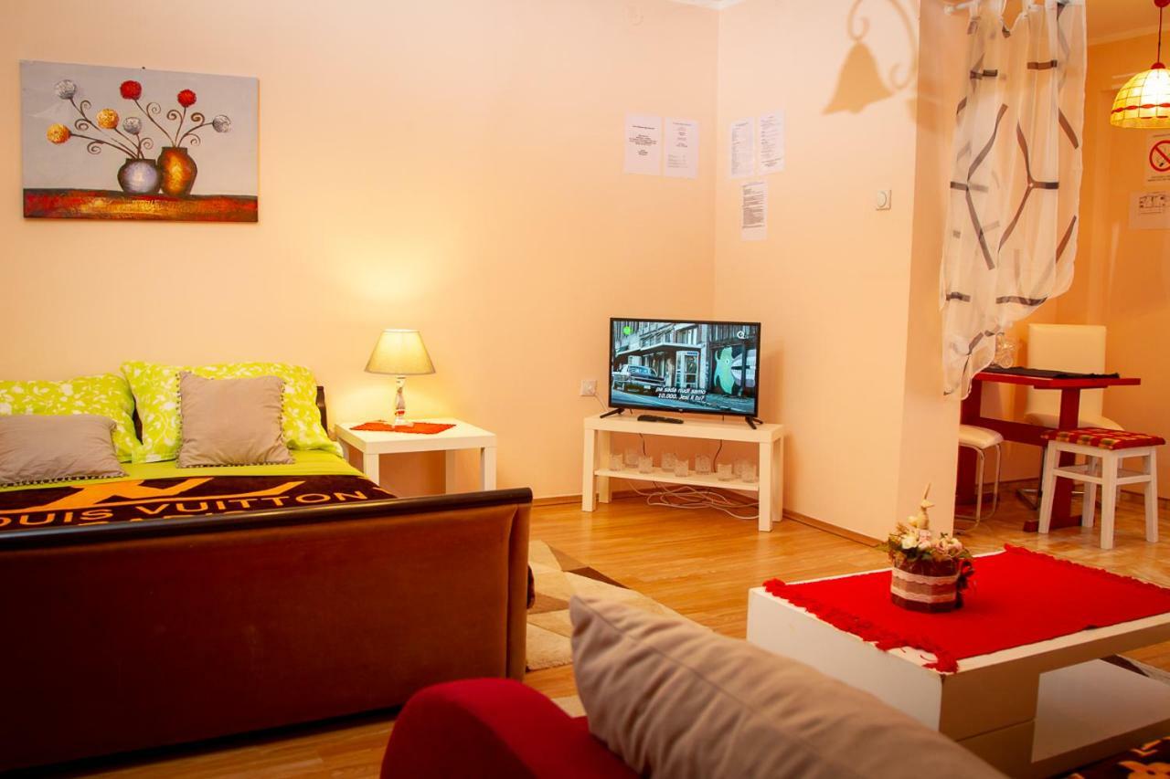 Casa Simon 2 Leilighet Subotica Eksteriør bilde