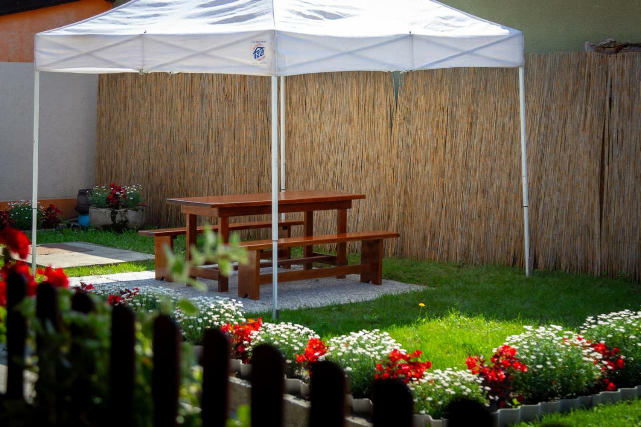 Casa Simon 2 Leilighet Subotica Eksteriør bilde